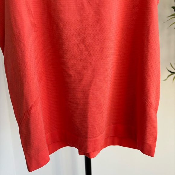 • [Lululemon] Racerback Tank • - Picture 3 of 7